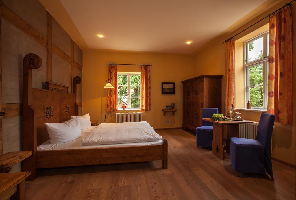 Burghotel Stargard Burg Stargard Номер фото